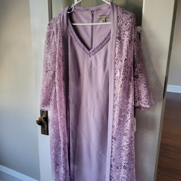 Maya Brooke Beaded V-Neck Dress with Sheer Sleeve Jacket Lilac Size 16W NWT - Picture 5 of 17